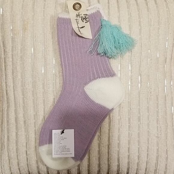Free People Accessories - FREE PEOPLE Women’s socks. Lavender. One size.‎